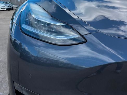 Used 2020 Tesla Model Y Long Range AWD/4WD image 13
