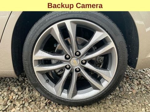 Used 2024 Chevrolet Malibu LT image 9