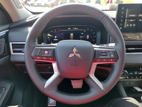 New 2026 Mitsubishi Outlander SEL AWD/4WD image 7