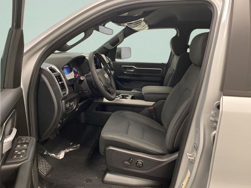 Used 2026 RAM 1500 Lone Star AWD/4WD image 8