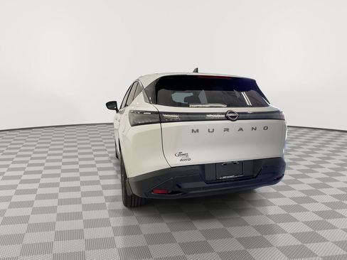 Certified 2025 Nissan Murano SV image 9