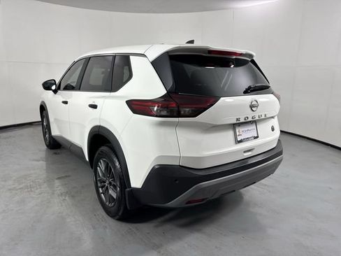 Used 2023 Nissan Rogue S FWD image 31