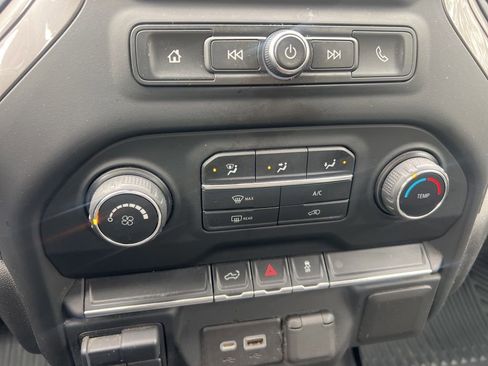 Used 2021 Chevrolet Silverado 2500 W/T w/ WT Convenience Package image 27