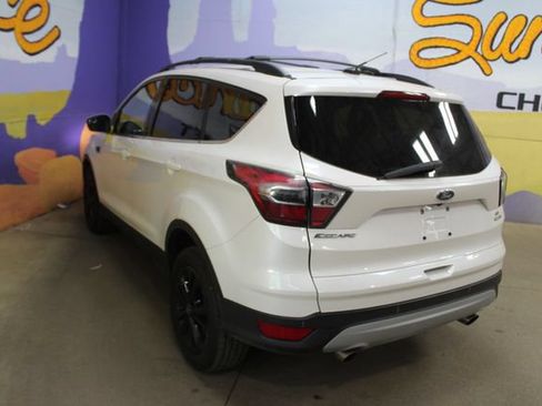 Used 2017 Ford Escape SE w/ Equipment Group 201A AWD/4WD image 6