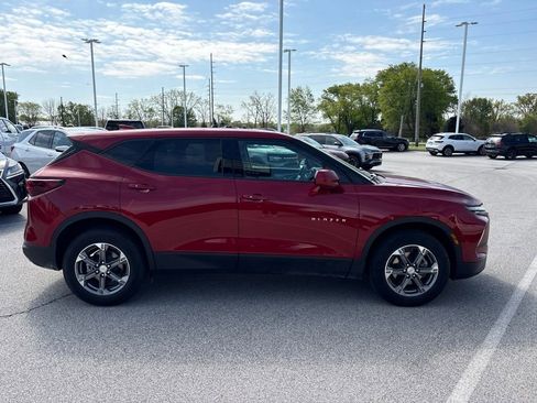 Used 2025 Chevrolet Blazer LT AWD/4WD image 4