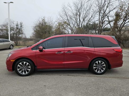 Used 2023 Honda Odyssey EX-L image 4