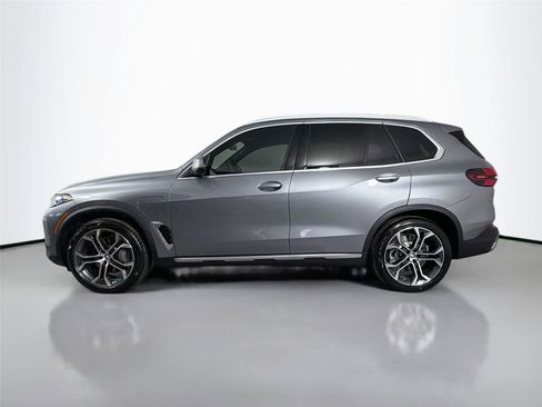 New 2026 BMW X5 xDrive50e AWD/4WD image 8