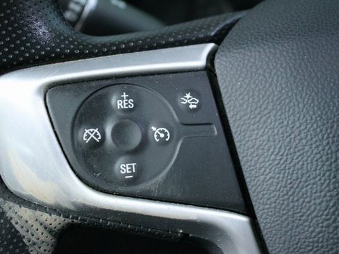 Used 2021 GMC Acadia SLE w/ GMC Pro Grade Package image 16