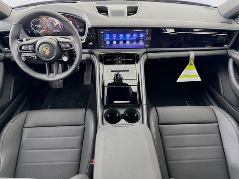 New 2026 Porsche Panamera 4 image 28