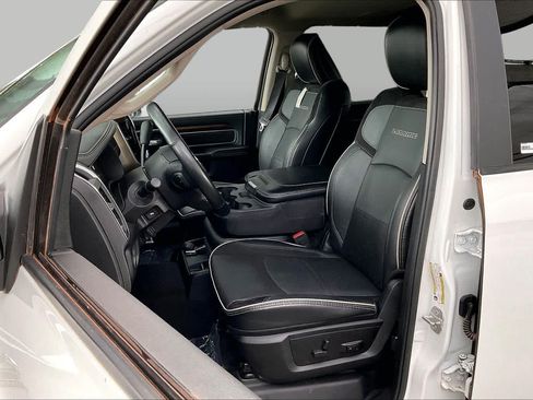 Used 2024 RAM 2500 Laramie w/ Safety Group AWD/4WD image 7