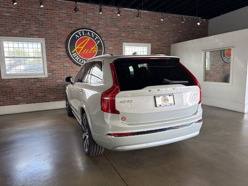 Used 2022 Volvo XC90 T6 Inscription w/ Advanced Package image 16