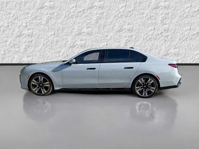 Used 2024 BMW 760i xDrive w/ Premium Package 2 AWD/4WD image 6