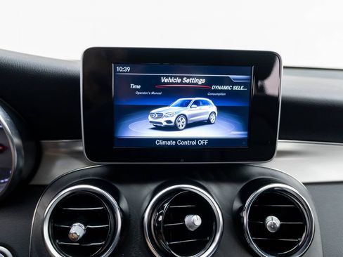 Certified 2019 Mercedes-Benz GLC 300 4MATIC image 24