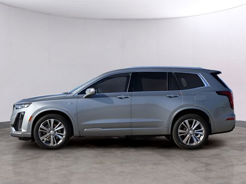 Used 2023 Cadillac XT6 Premium Luxury image 4