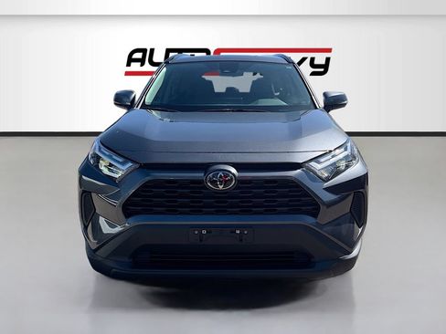 Used 2025 Toyota RAV4 XLE w/ Convenience Package AWD/4WD image 2
