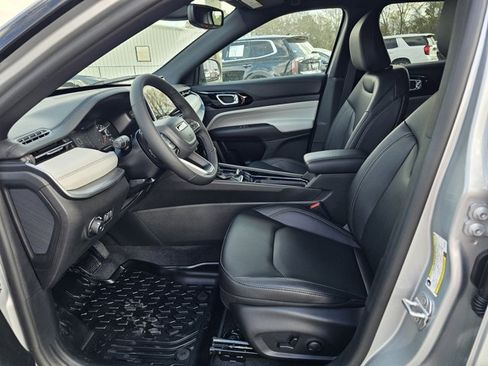 New 2026 Jeep Compass Limited AWD/4WD image 35