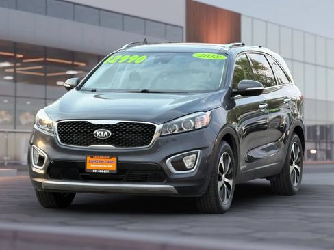 Used 2018 Kia Sorento EX w/ EX Advanced Touring Package AWD/4WD image 3