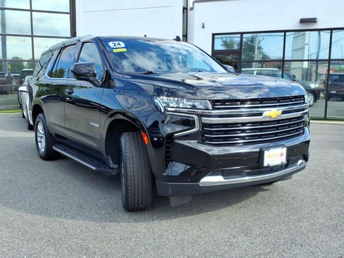 Used 2024 Chevrolet Tahoe LT AWD/4WD image 3