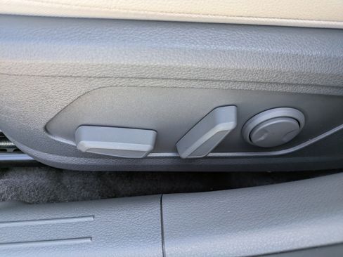 Used 2022 Hyundai Sonata Limited FWD image 18