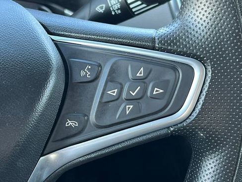 Used 2023 Chevrolet Equinox LS w/ LS Convenience Package image 21