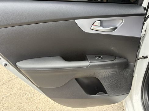 Used 2024 Kia Forte LXS FWD image 22