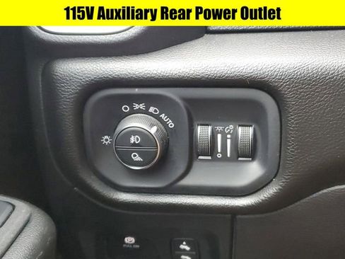 Certified 2025 RAM 1500 Big Horn image 21