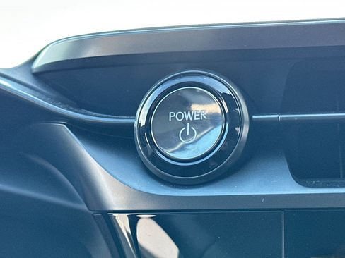 Used 2023 Lexus RZ 450e Premium image 18