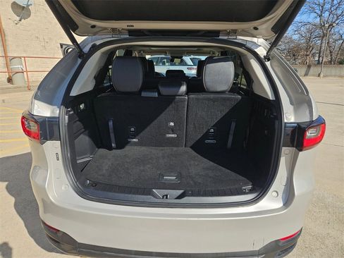 Used 2024 MAZDA CX-90 3.3 Turbo w/ Preferred Plus image 23