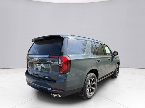 Used 2026 GMC Yukon AT4 w/ AT4 Premium Plus Package AWD/4WD image 15