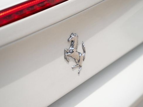 Used 2017 Ferrari 488 GTB RWD image 21