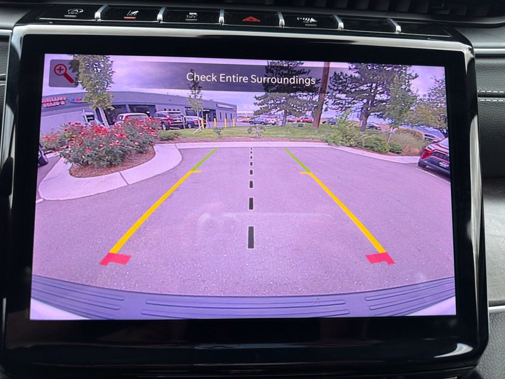 Used 2025 Jeep Grand Cherokee L Limited w/ Black Appearance Package AWD/4WD image 30