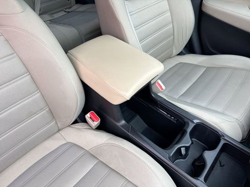 Used 2021 Honda CR-V LX image 21