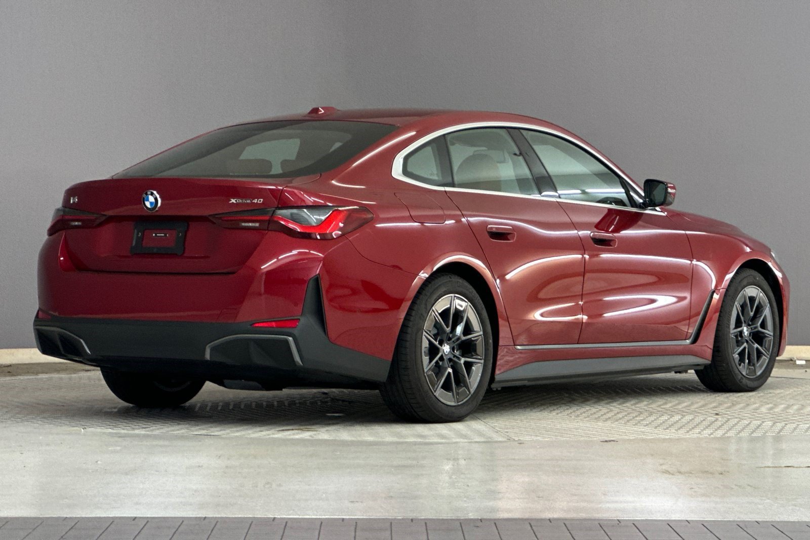 New 2026 BMW i4 xDrive40i w/ Premium Package AWD/4WD image 8