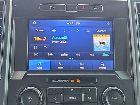 Used 2020 Ford F150 XLT w/ Equipment Group 302A Luxury AWD/4WD image 24
