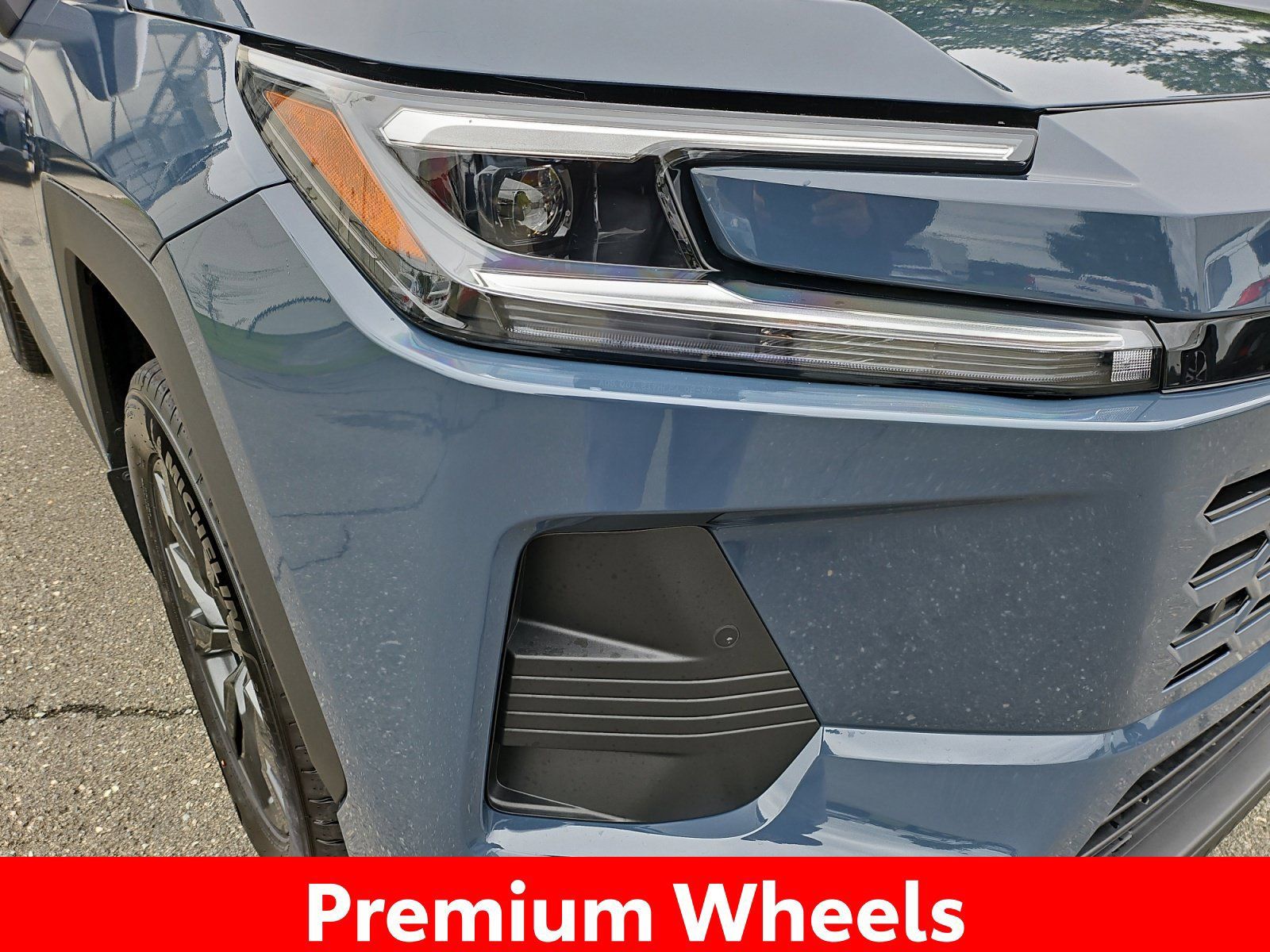Used 2026 Toyota RAV4 XLE Premium FWD image 13