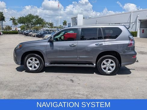 Used 2018 Lexus GX 460 w/ Navigation Package AWD/4WD image 4