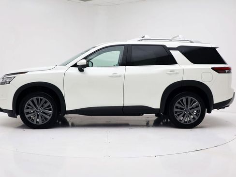 Used 2024 Nissan Pathfinder SL w/ SL Premium Package image 6