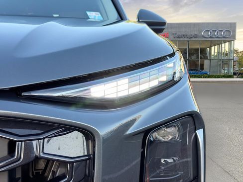 New 2026 Audi Q3 quattro 2.0T image 9