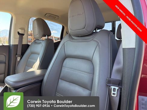 Used 2021 GMC Canyon Denali image 10