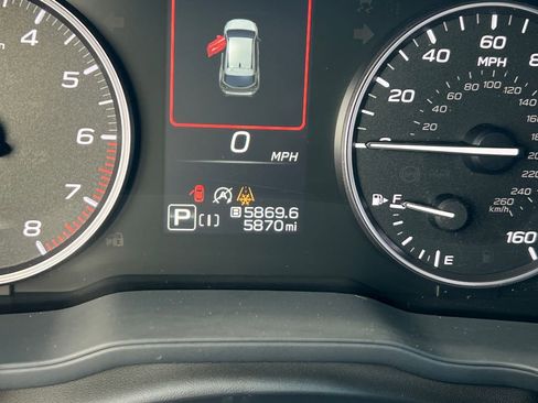 Certified 2025 Subaru Crosstrek 2.5i Limited w/ Crosstrek Mirror Package image 27