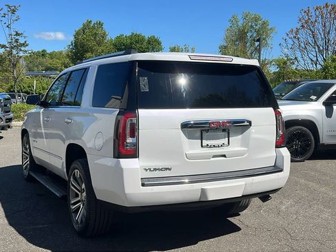 Used 2018 GMC Yukon Denali w/ Denali Ultimate Package AWD/4WD image 6