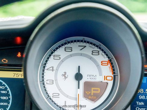 Used 2015 Ferrari 458 Spider RWD image 43