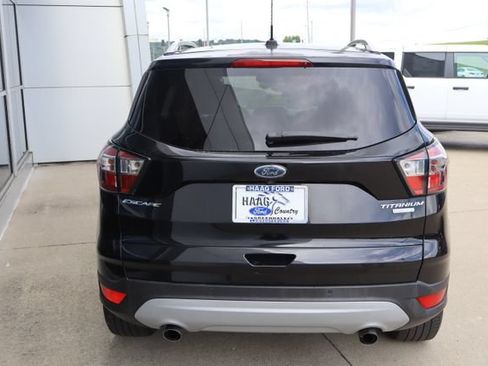 Used 2017 Ford Escape Titanium FWD image 4