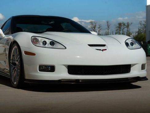 Used 2010 Chevrolet Corvette ZR1 w/ Preferred Equipment Group RWD image 70