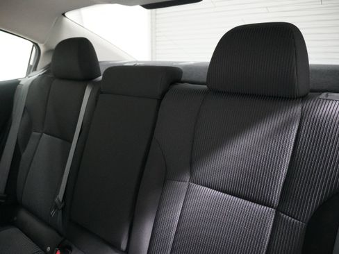 Used 2020 Subaru Legacy Premium image 11