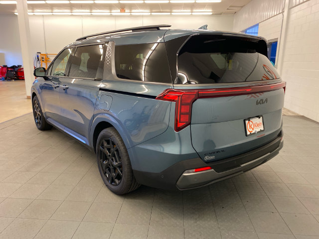 Used 2026 Kia Carnival SX w/ SX Dark Edition Package FWD image 6