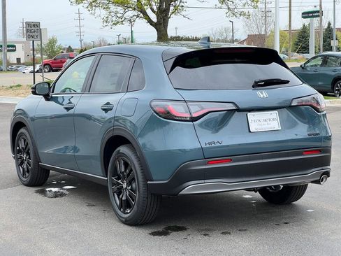New 2026 Honda HR-V Sport image 40