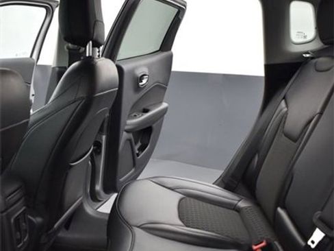 Used 2020 Jeep Compass Latitude image 8