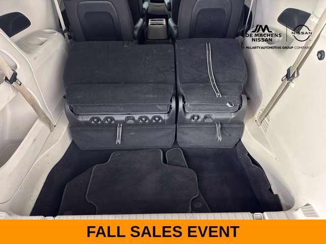 Used 2024 Chrysler Voyager LX FWD image 39