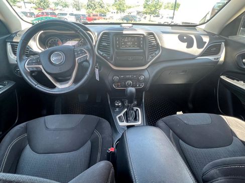 Used 2016 Jeep Cherokee Latitude image 13